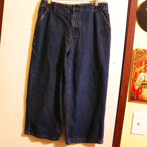 HIGHRISE CROPPED JEANS 7/8 - Picture 1 of 2